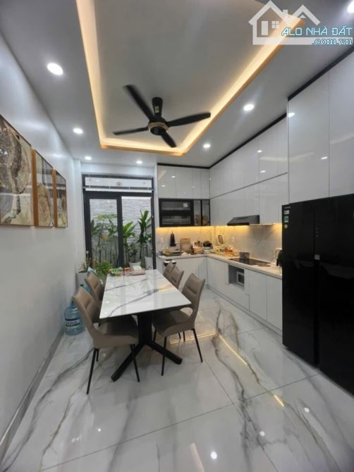 HXH, 4 tầng, 60m2, 3,8 x 17, Nơ Trang Long,Bình Thạnh, chỉ 8,9 tỷ (TL) - 1