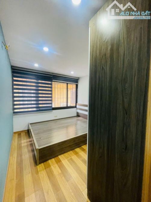 ✨ BÁN CĂN HỘ TẬP THỂ NGHĨA TÂN – CẦU GIẤY ✨ ‼️ 2 PHÒNG NGỦ – Ở NGAY – GIÁ CHỈ 3,15 TỶ ‼️ - 1