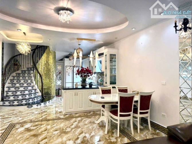 Bán nhà ngõ 376 đường Bưởi, phân lô Quân Đội, Lô góc, Ô tô, gần phố 73m2, 4T, giá 17.9 tỷ - 1