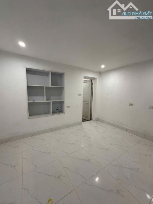 Nhà Đẹp 75m² Thịnh Hào 1 – Trung Tâm Đống Đa – Ở Ngay – Sổ Sẵn - 1