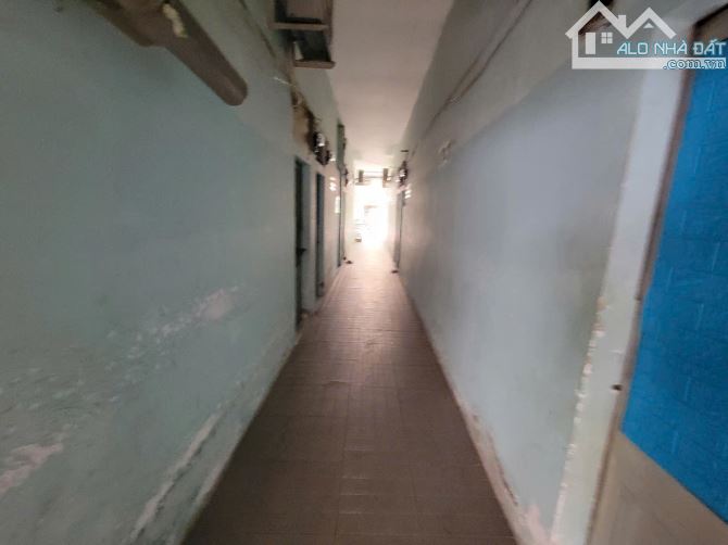 Nhà 158m2-13 tỷ, hẻm 8m, gồm 1 trệt 1 lầu, đang kinh doanh phòng trọ, phù hợp xây mới CHDV - 1