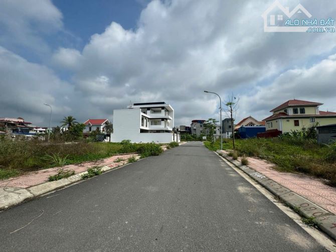 —-SIÊU PHẨM LÔ GÓC ĐẤU GIÁ – TRUNG TÂM QUẬN AN DƯƠNG - 1