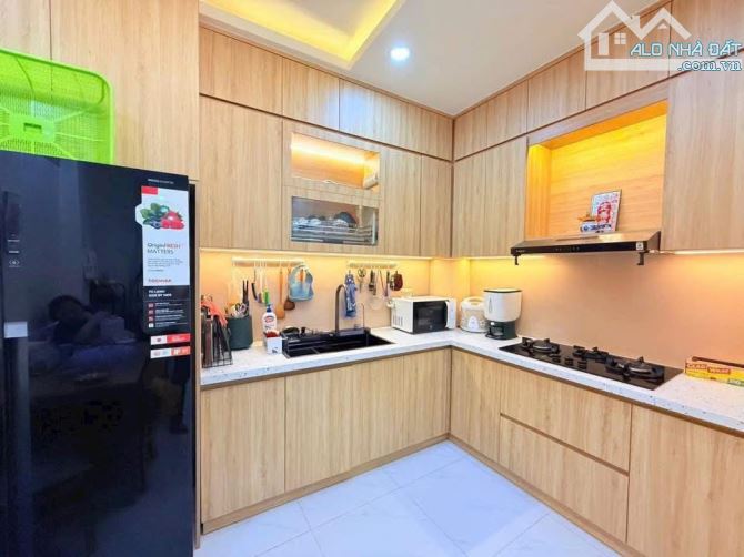 Bán Nhà Bình Thạnh,Hoàng Hoa Thám - Nhà Đẹp 4 Tầng - DT 40m2 - Full Nội Thất - Nhỉnh 6 tỷ - 1