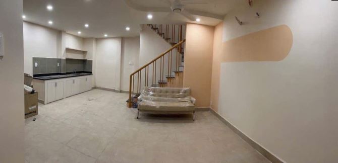 NGANG 6M-XE HƠI NGỦ TRONG NHÀ-BÁN NHÀ HẺM 60 LÂM VĂN BỀN - 1