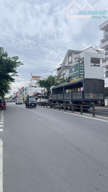 NHÀ MẶT TIỀN ĐƯỜNG TRẦN HOÀNG NA - KHU VỰC KINH DOANH TẤP NẬP - 1