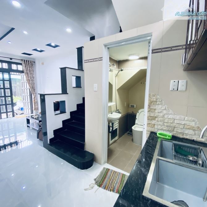 BÁN NHÀ LÊ QUANG ĐỊNH, BÌNH THẠNH - 4 TẦNG - 50M2 - CÁCH 1 CĂN RA MT - CHỈ 7.35 TỶ TL - 1