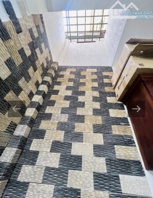 HẺM XE HƠI THÔNG THOẠI NGỌC HÂU-Tân Phú 69 m²-3 tầng nhà chính chủ nhà đẹp. Rộng thoáng - 1