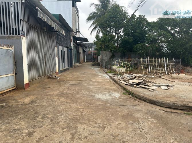 Bán nhà hẻm Nguyễn Chí Thanh phường Tân An TPBMT - 1
