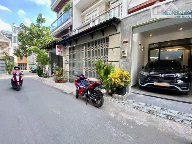 CÔ XUÂN CẦN TIỀN KINH DOANH BÁN NHÀ NGUYỄN CÔNG TRỨ, QUẬN 1. GIÁ 5.52TỶ/82,5M2 x 3 LẦU. - 1