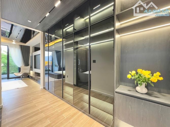Bán nhà KV Lê Thanh Nghị, HBT, ô tô đỗ cửa chạy vòng quanh 79m2, gần ĐH Bách Khoa, ở, KD. - 1