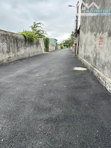 Bán lô đất chỉ sau lô mặt đường 402 giá chỉ 16tr/m2 tại Hoà Nghĩa , Dương Kinh - 1
