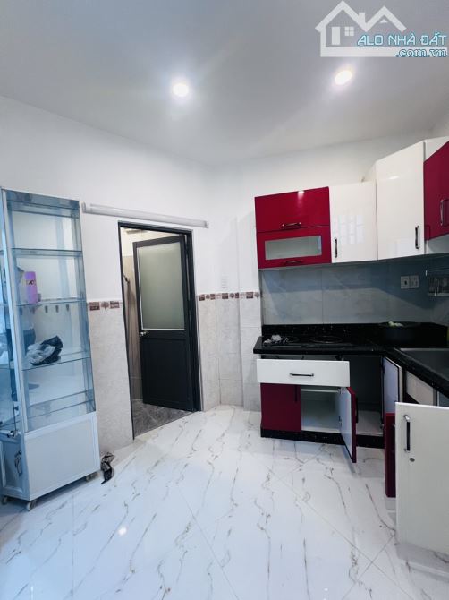 Bán Gấp Nhà Mặt Tiền Đường Số 1, quận Tân Bình, 2 Lầu, 2PN, Giá 5,15 Tỷ - 1