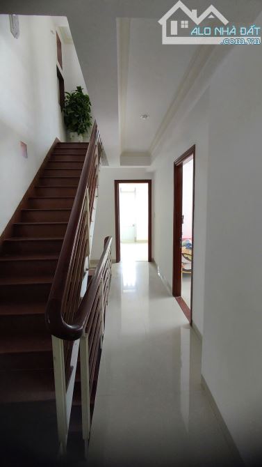 - Bán Căn góc 2 mặt tiền Cách trần phú 300m - 1