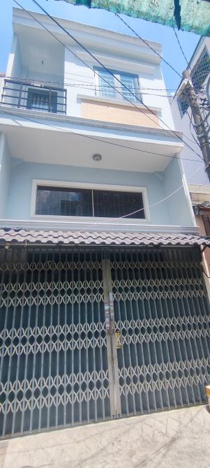 BÁN NHÀ 3 TẦNG – Ô TÔ VÀO TẬN NHÀ – TRUNG TÂM TÂN PHÚ - 1