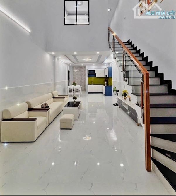 Bán nhà Tỉnh lộ 10 ngay Mã Lò 68m2 sổ vuông, hẻm rộng 4m sát mặt tiền chỉ 4,15 tỷ. - 1
