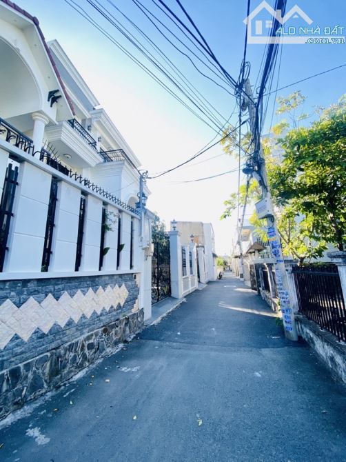 Hà Huy Giáp, Diện tích lớn 270m, công nhận sổ 177m, HXH ,Giá 4.95 tỷ - 1