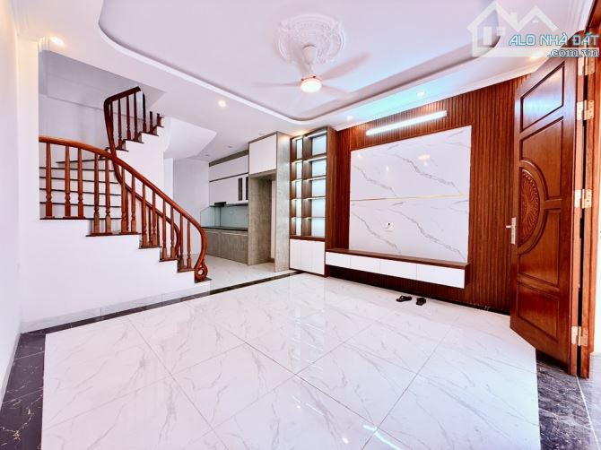 Nhà đẹp phố Đàm Quang Trung, hàng xóm Aeon Mall,nhà mới tinh, gần phố, chân cầu Vĩnh Tuy - 1