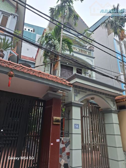 Bán nhà ngõ 806 Kim Giang diện tích 120m2 x 3 tầng mặt tiền 9m giá 16,8 tỷ - 1