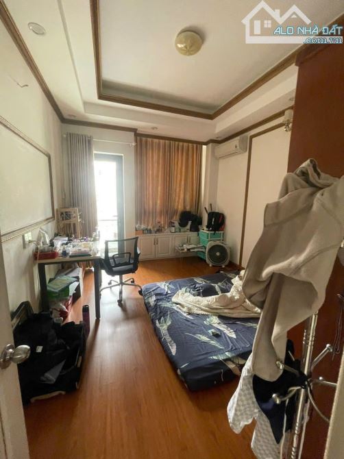 ĐOÀN THỊ ĐIỂM, PHÚ NHUẬN – HẺM XE HƠI THÔNG - NHÀ 4 TẦNG HOÀN CÔNG ĐỦ – GIÁ CHỈ 9,1 TỶ - 1