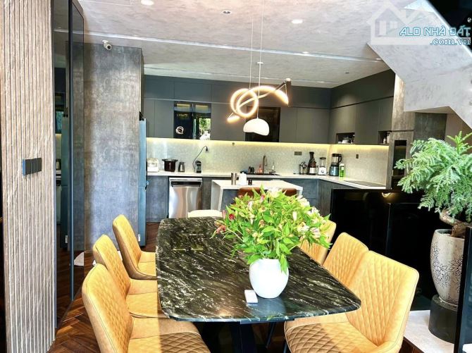 Biệt thự đẳng cấp thông minh Thống Nhất ngang 6m 4 lầu mới 114m2 gần Cityland hơn 13 tỷ. - 1