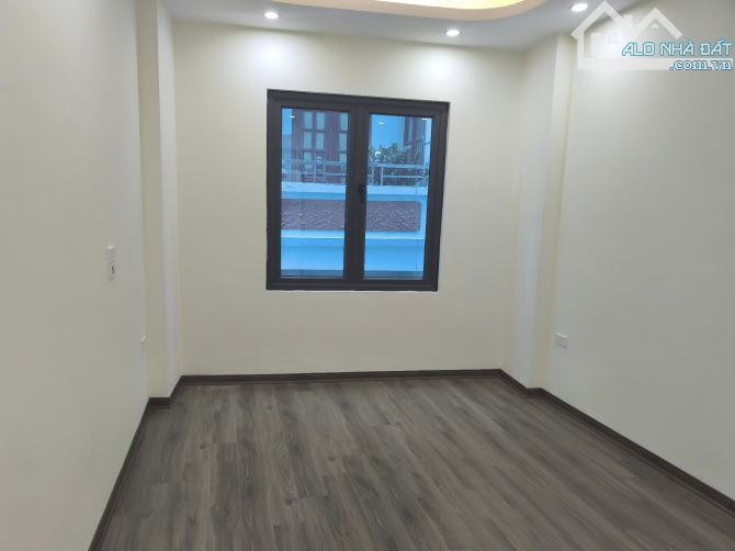 Ỷ LA DƯƠNG NỘI HÀ ĐÔNG, 37M, 4T, MT 3,2M, GIÁ 5,2 TỶ - 1