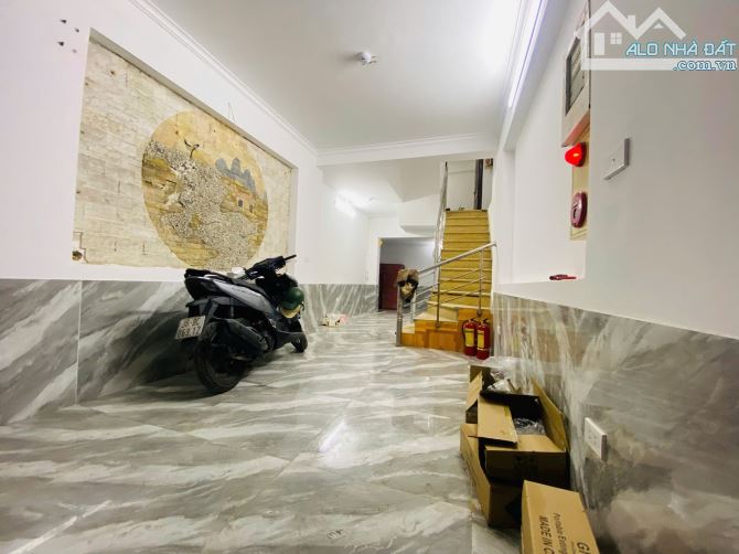 TÒA CHDV 8 TẦNG ĐÔNG TÁC - 13 PHÒNG KÉP KÍN - VỊ TRÍ CỰC ĐẸP  - NGÕ NÔNG D60m  GIÁ 8.95 TỶ - 1