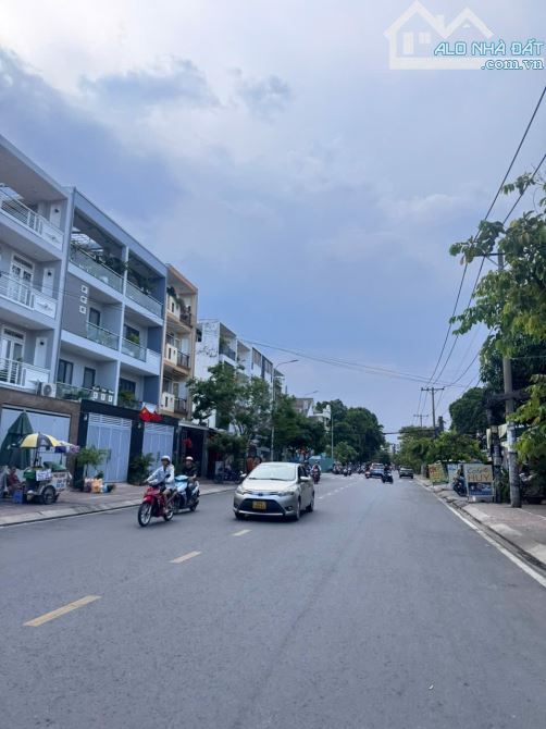 Bán  Nhà Đường 16m có Vĩa hè Lê Đức Thọ (5mx20) 2 lầu 13,5  Tỷ - 1