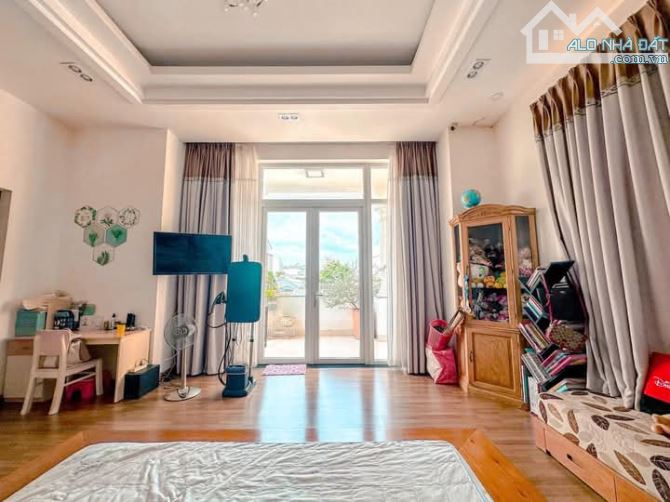 Siêu Phẩm Nhà Phố Đỗ Đức Dục – Đầu Tư Hay An Cư Đều Hoàn Hảo!  🌟 - 1