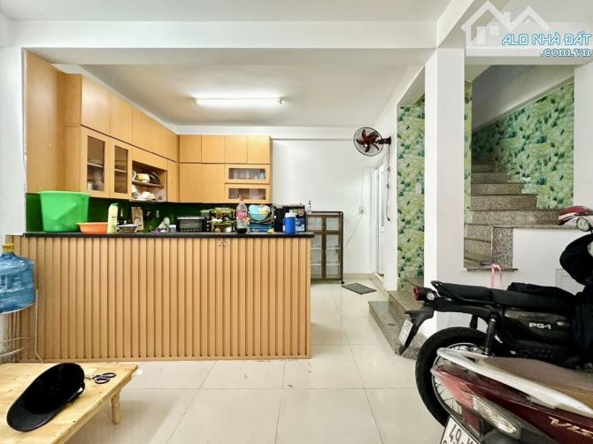 Bán nhà Vạn Kiếp,Bình Thạnh 38m2 nở hậu - 1