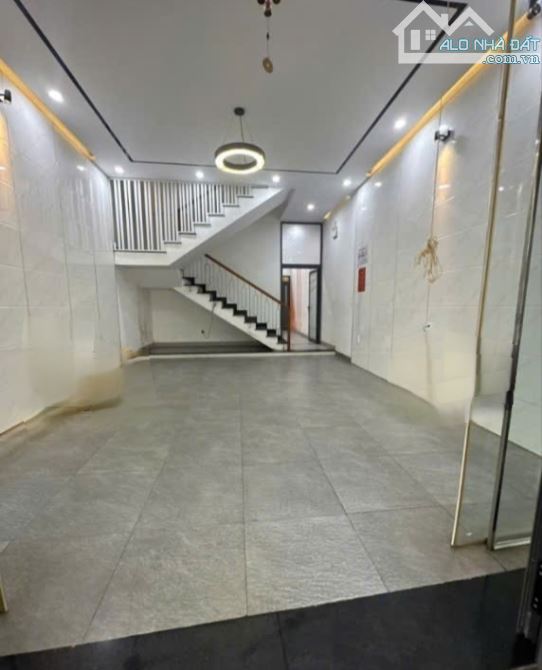 🏬💥Bán nhà 5 tầng đẹp long lanh, mặt tiền Đá Mộc 1. Giá 5,79 tỹ - 1
