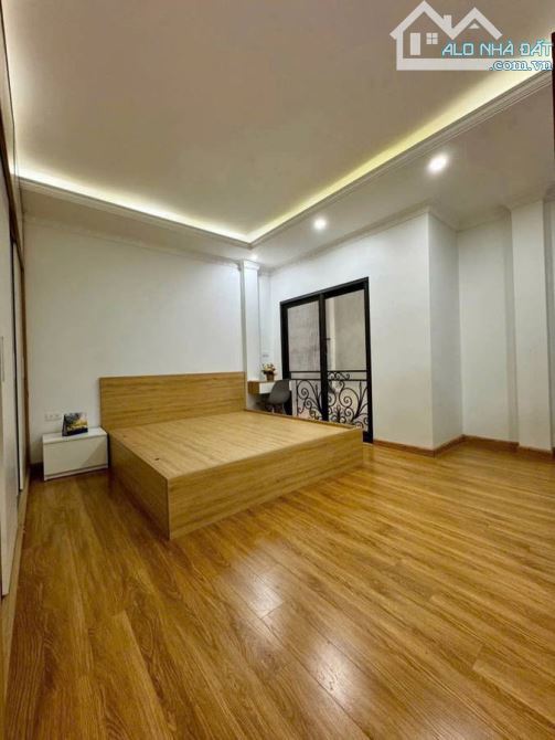 Nhà Đẹp  5Tầng, Ngọc Thụy, Long Biên. MT Hoa Hậu , Vị Trí Đẻ Vàng , Full Nội Thất  6,57Tỷ - 1