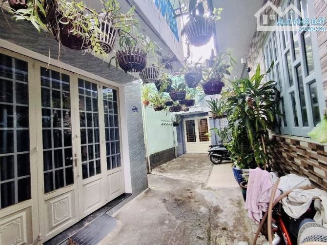 Giá Nhỉnh 04 Đồng💰 mà tưởng lộn hẻm Nhà Bè, ai dè ngay Trung Tâm Q7 - 1