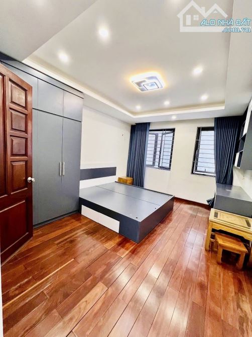 Chính chủ bán gấp nhà mới, ngõ nông, 46 Quan Nhân, Cầu Giấy. DT: 40m2 – 7 tầng. 8,6 tỷ. - 1