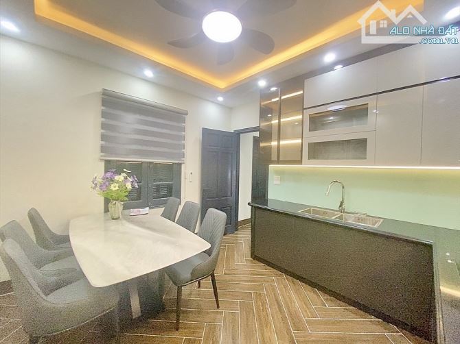 "S.IÊU PHẨM LÔ GÓC" nội thất V.I.P ở ngay VẠN PHÚC, 55mX4t, mt 12m, giá nhỉnh 2x Tỷ - 1