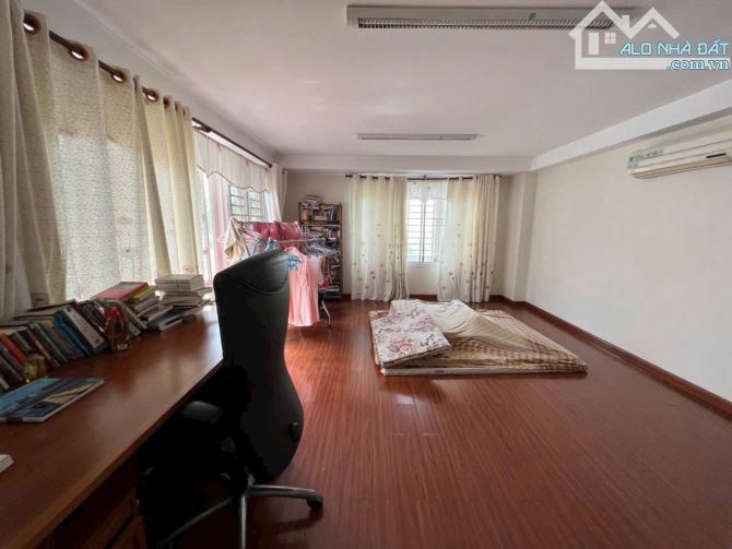 Biệt thự đẹp Tân hưng Quận 7, gần Lotte. 9*27, 22,9 tỷ. - 1