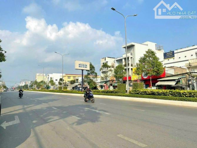 Bán Nhà 1 Lầu 2 Mặt Tiền Nguyễn Văn Cừ – Vị Trí Vàng – Sổ Hồng Hoàn Công – Giá 16 Tỷ - 1
