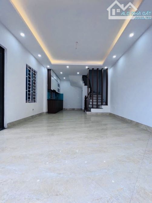 Liên Mạc-Bắc Từ Liêm 5 Tầng Xây Mới  DT 33m .Ô Tô Đỗ Sát Nhà .Giá 5,2 Tỷ - 1