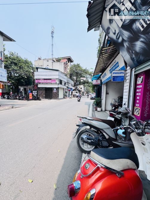 MẶT PHỐ LÃNG YÊN-HAI BÀ TRƯNG-KINH DOANH NGÀY ĐÊM - 1