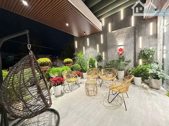 CẦN BÁN GẤP(C4)MẶT TIỀN ĐƯỜNG TÔN ĐẢN ,ĐÀ NẴNG - 1