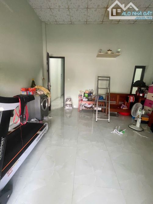 SỤP HẦM BÁN NHÀ 2 TẦNG MẶT TIỀN NGÔ QUYỀN - SƠN TRÀ 100M² (5X20M) - HƠN 7 TỶ. - 1