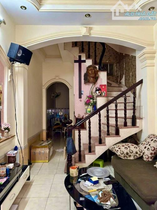 Gấp bán, Phố ẩm thực Phan xích Long 49m2, 4 tầng BTCT 3,2m X 15m , 7,9 tỷ thương lượng mạn - 1