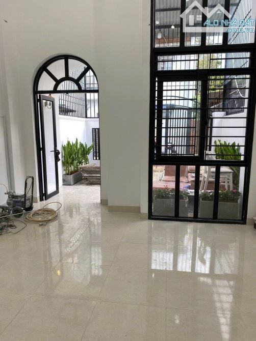 NHÀ 3 PHÒNG NGỦ HẺM 50 ĐỒNG KHỞI TÂN LỢI: GIÁ 3.5 tỷ - 1