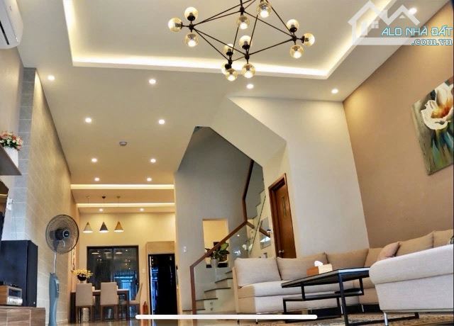 🔥BÁN NHÀ 3 TẦNG HIỆN ĐẠI– 100M2- CÁCH BIỂN MỸ KHÊ CHỈ 3 PHÚT–ĐANG CHO TÂY THUÊ –NHỈNH 9TỶ - 1
