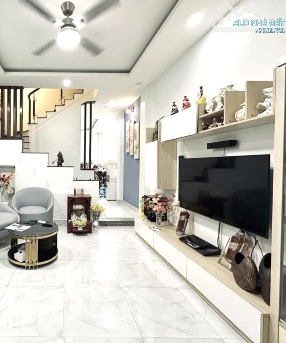 GẤP BÁN-GIẢM MẠNH 400TR GIÁ CÒN 7.6 TỶ-HXH 8M-3 TẦNG-79M2-THOẠI NGỌC HẦU-TÂN PHÚ - 1