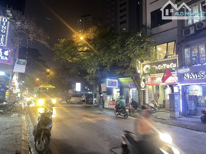 Bán nhà mặt phố Phường Ô Chờ Dừa, lô góc, mặt tiền kinh doanh, 60m, mt 6.5m chỉ 25.5 tỷ - 1