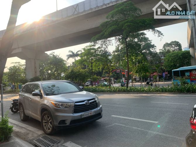 BÁN GẤP! HẠ CHÀO 3 TỶ, MẶT PHỐ HOÀNG CẦU, DIỆN TÍCH KHỦNG 183M2, KINH DOANH SẦM UẤT - 1