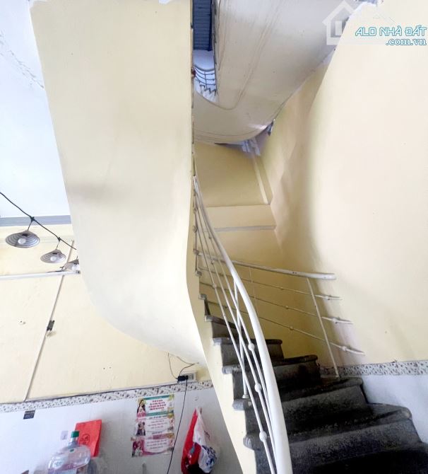 NGÔ QUYỀN ĐÀ NẴNG  NHÀ 2 TẦNG ,DT KHỦNG 180M2 ,NGANG 6,25 ,DÀI 30M  CHỈ 11TYx - 1