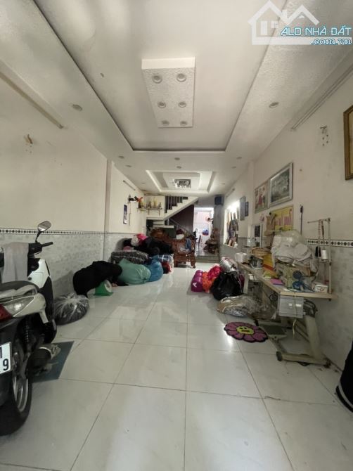 NGAY CHỢ TÂN HƯƠNG - 1/ TÂN HƯƠNG - HẺM XE TẢI - 2 TẦNG - 92M2 - 7.X TỶ - 1