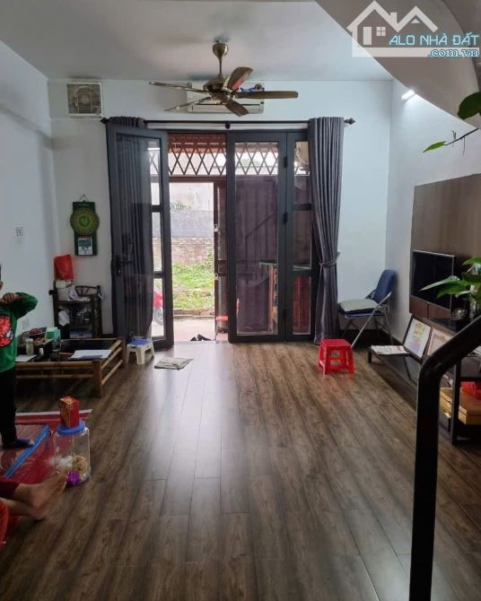 Nhà đẹp xinh xắn ngõ Âu Cơ - Đường thông, ô tô tránh - gần 3 tỷ - 1