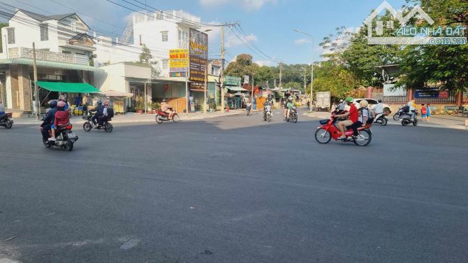 Chỉ 1.6 Tỷ – Hàng Hiếm Gần Chợ Phú Mỹ – 5x16m – Cách Huỳnh Văn Lũy Chỉ 200m - 1